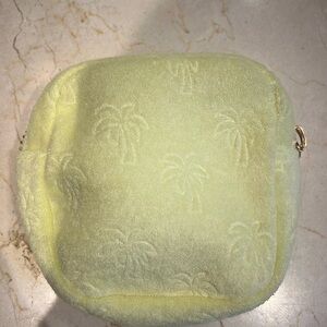 Yellow stony clover lane x target pouch